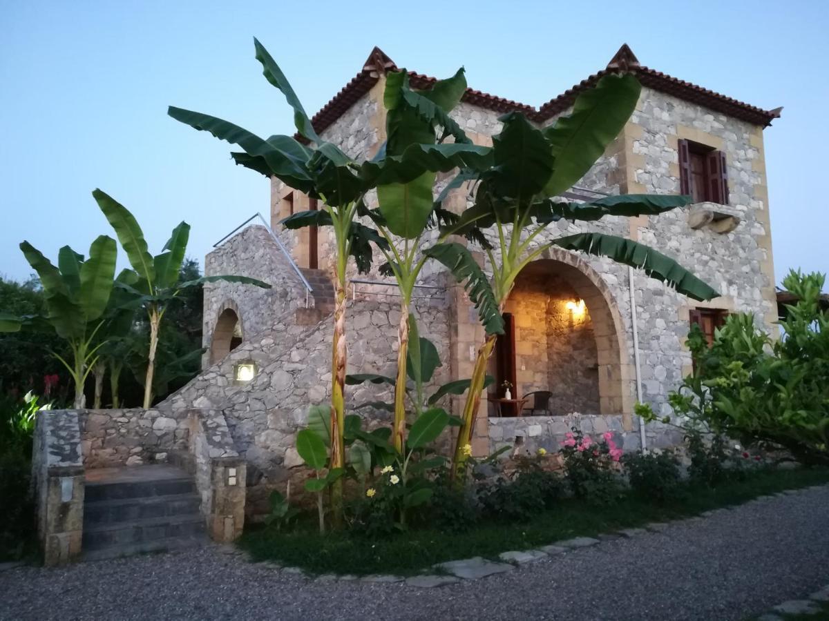 Stoupa'S Paradise Exterior photo