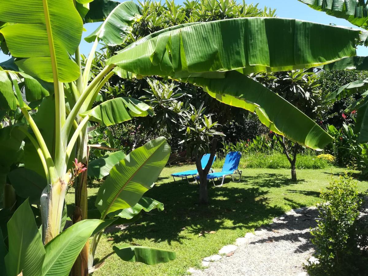 Stoupa'S Paradise Exterior photo