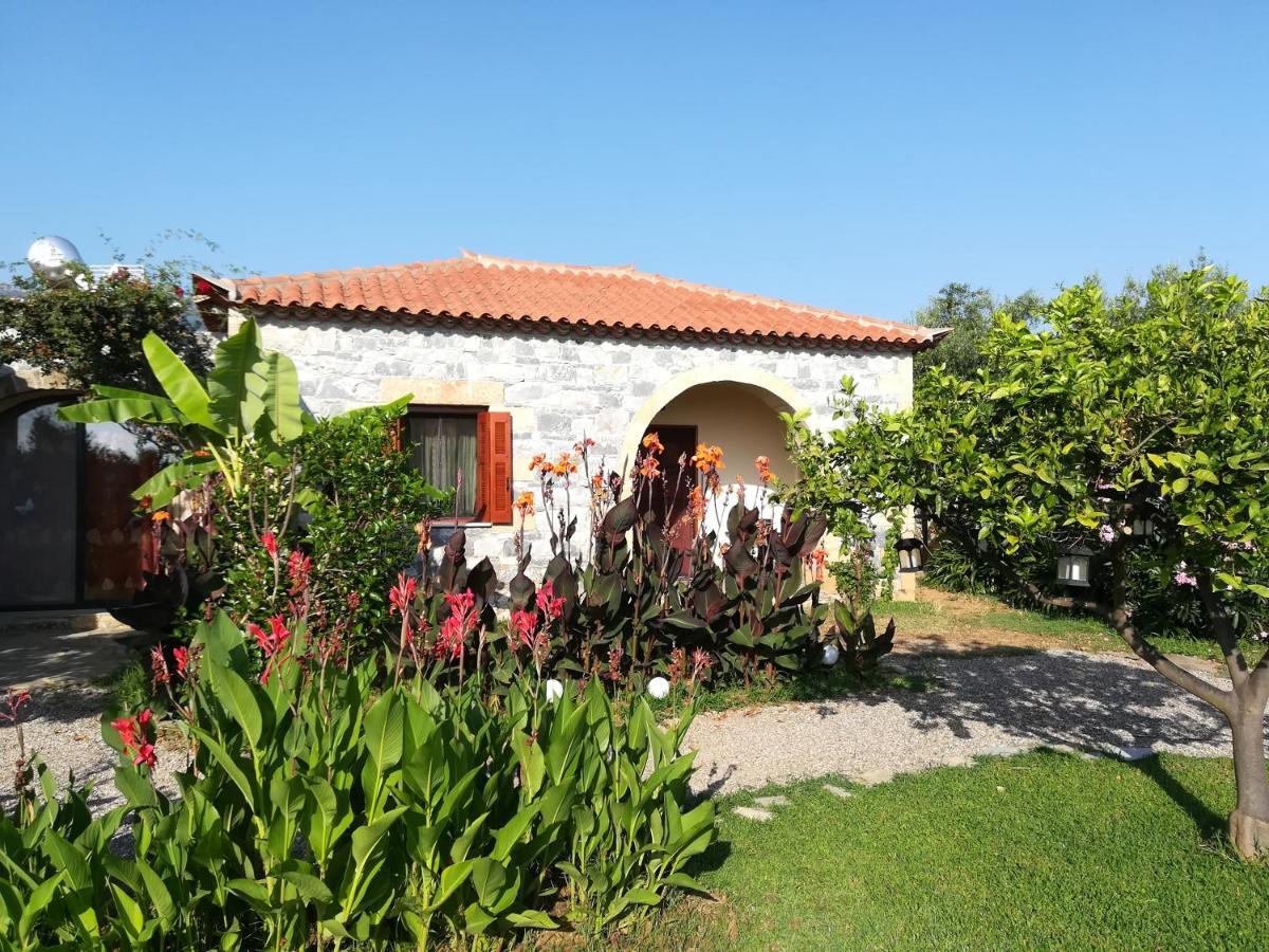 Stoupa'S Paradise Exterior photo